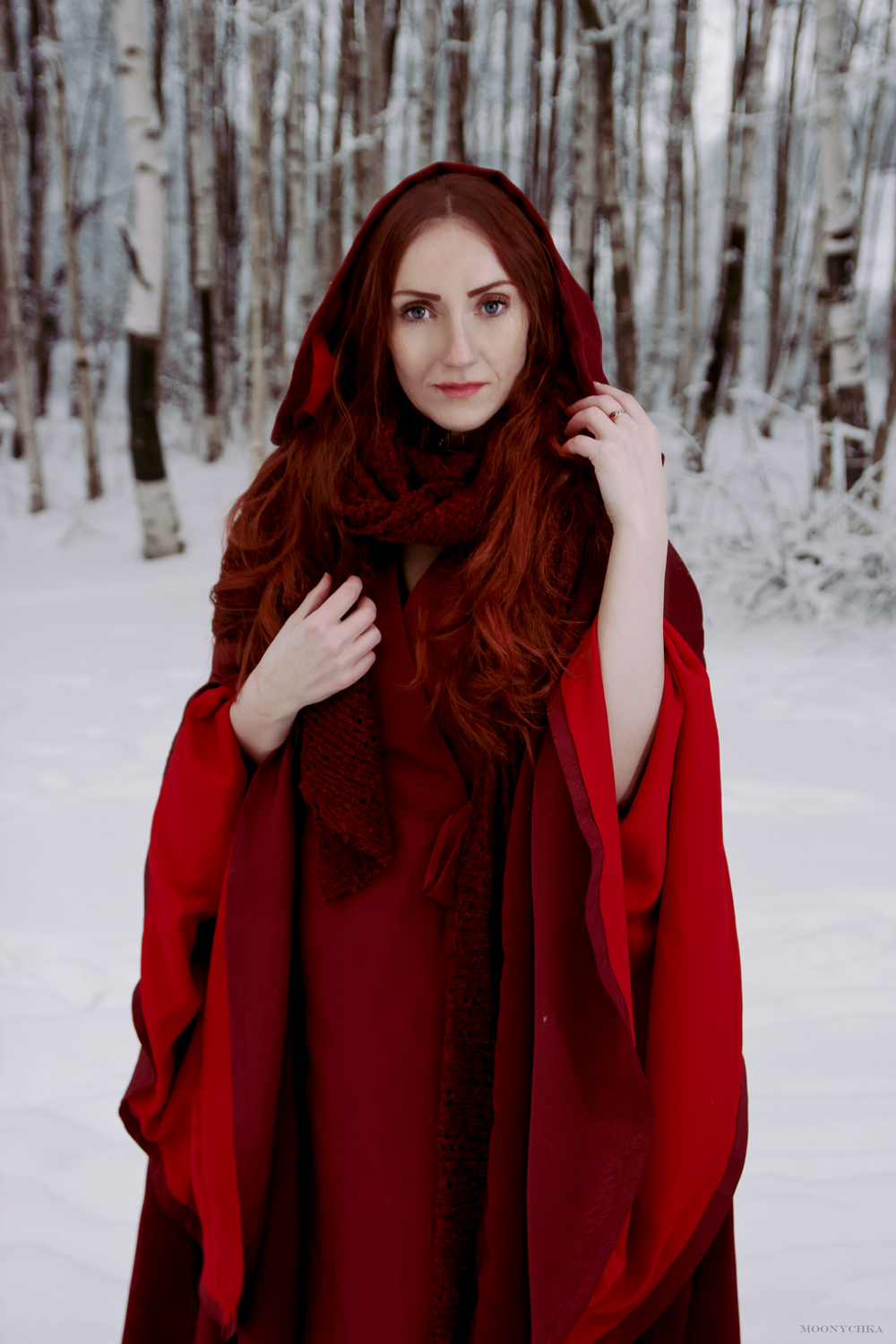 Красная ведьма игра. Красная жрица Мелисандра. Красная ведьма Мелисандра.