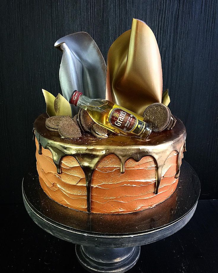 Торт для мужчины на день рождения фото необычные