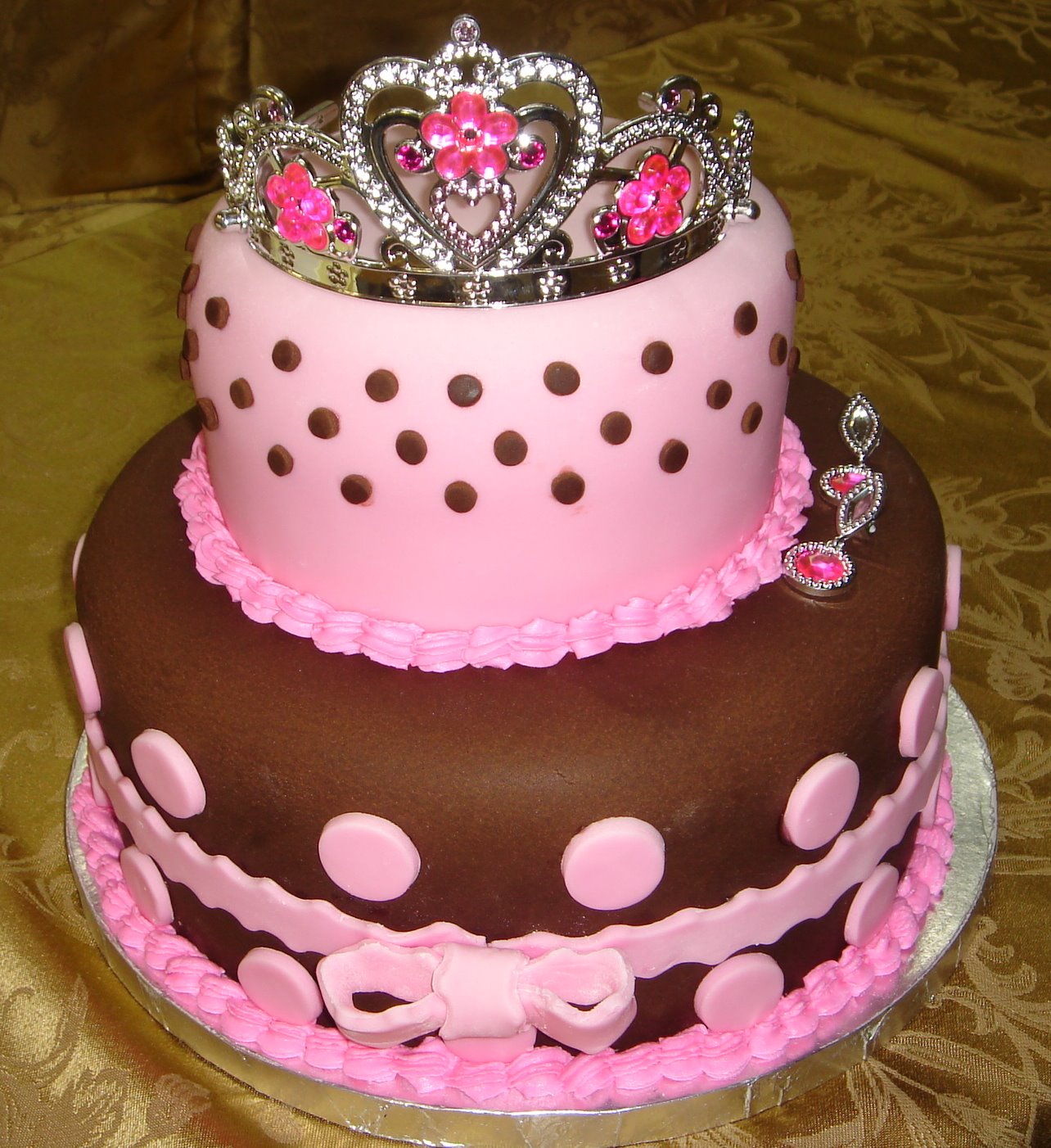 Красивые торты 11 лет. Торт девочка. Торт на день рождения девочке. Красивые торты для девочек. Красивые торты на день рождения девочке.