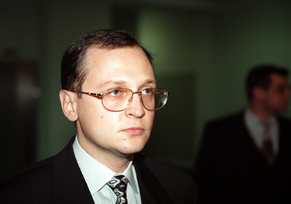 Премьер министр 1998. Кириенко 1998.